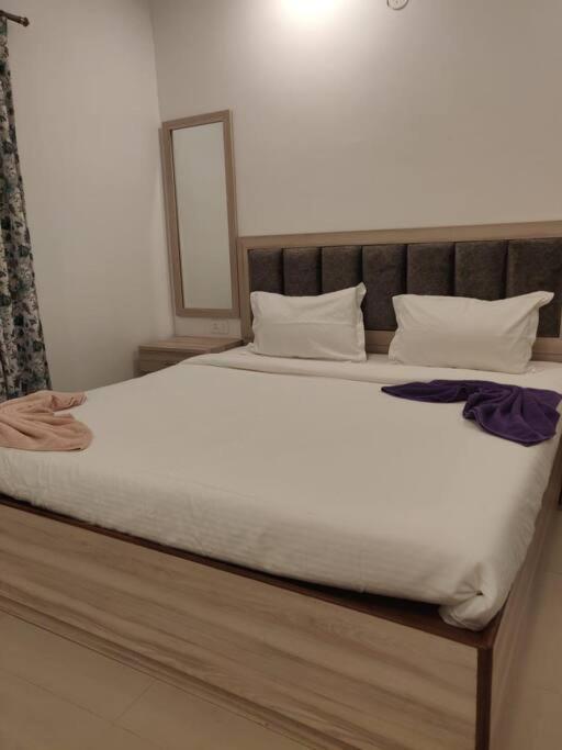 Chillx Comfort Stay 2Bhk Luxury Apt 阿伯来 外观 照片