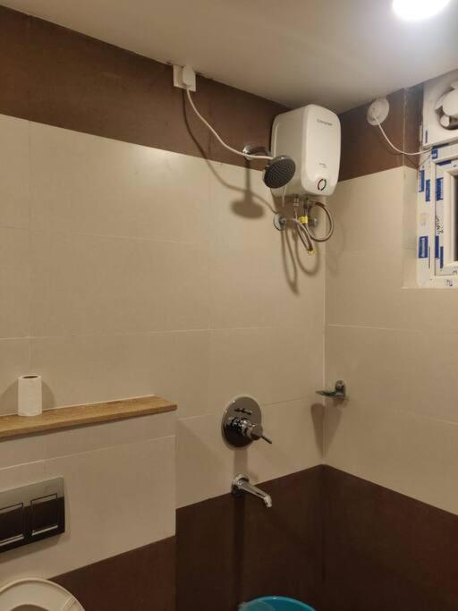 Chillx Comfort Stay 2Bhk Luxury Apt 阿伯来 外观 照片